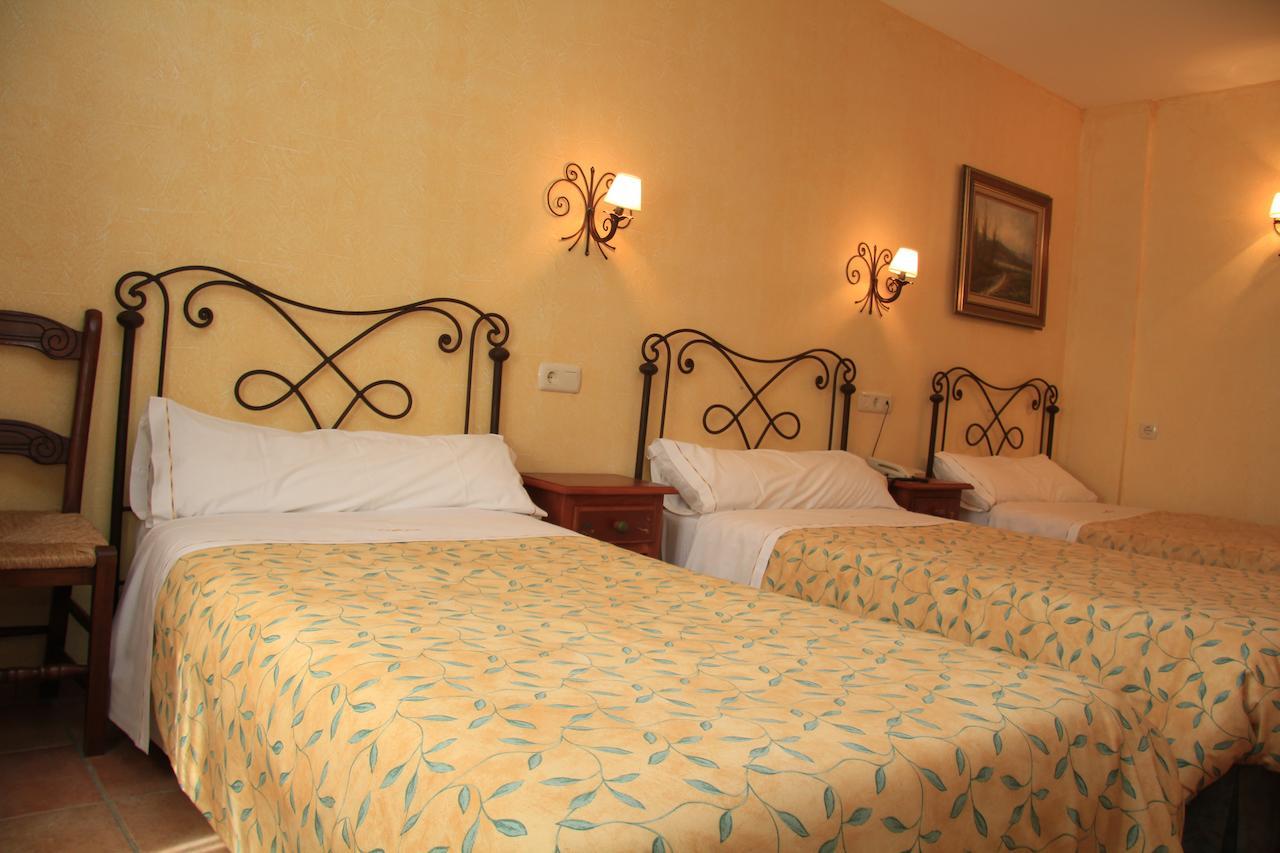 Hotel Abadia Puebla de Arenoso Eksteriør billede